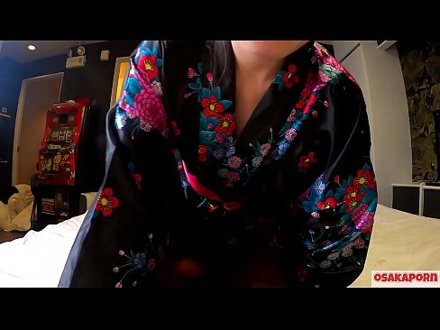 ❤️ Keçika ciwan a cosplay ji seksê hez dike ku bi orgazmê bi şûjinek di hespêk û blowjob de. Keçika Asyayî ya bi pisîka porî û bi cil û bergên kevneşopî yên Japonî di vîdyoya amator de ku masturbasyona bi pêlîstokên qijikê nîşan dide. Sakura 3 OSAKAPORN. ️❌ Pornoya malê li ku.pornmega.ru ❌❤